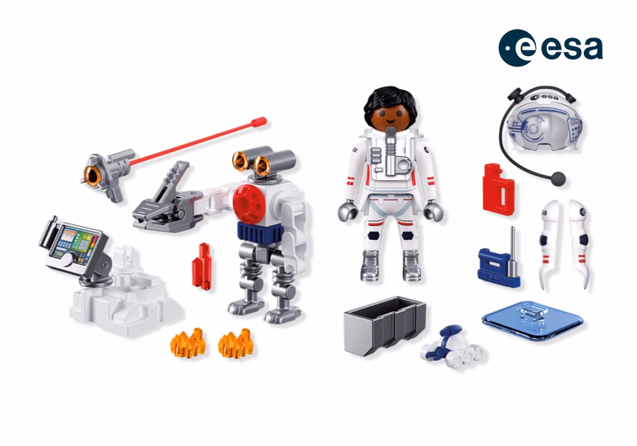 ESA: Astronauta com robô